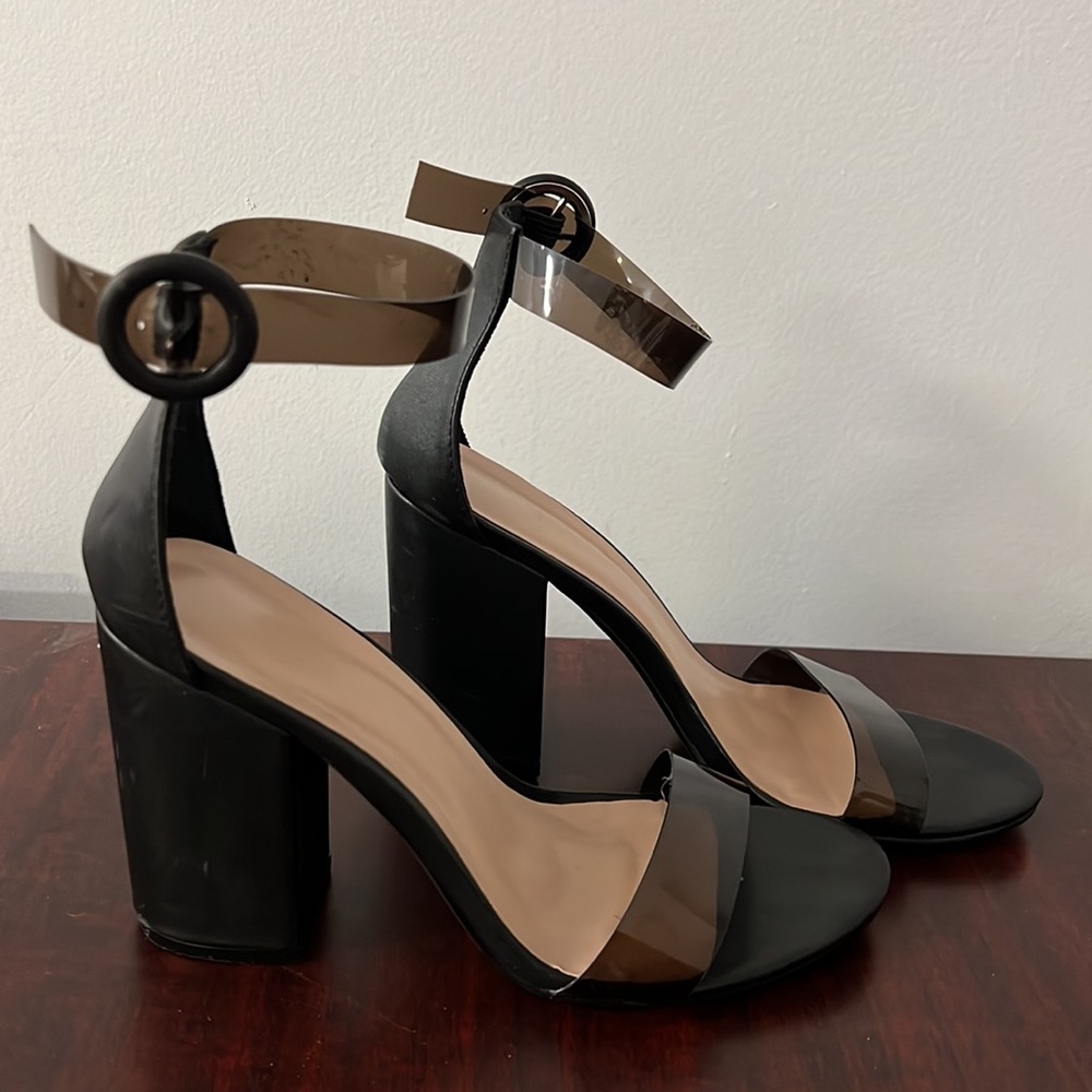Shoes - Picture 2 of 4